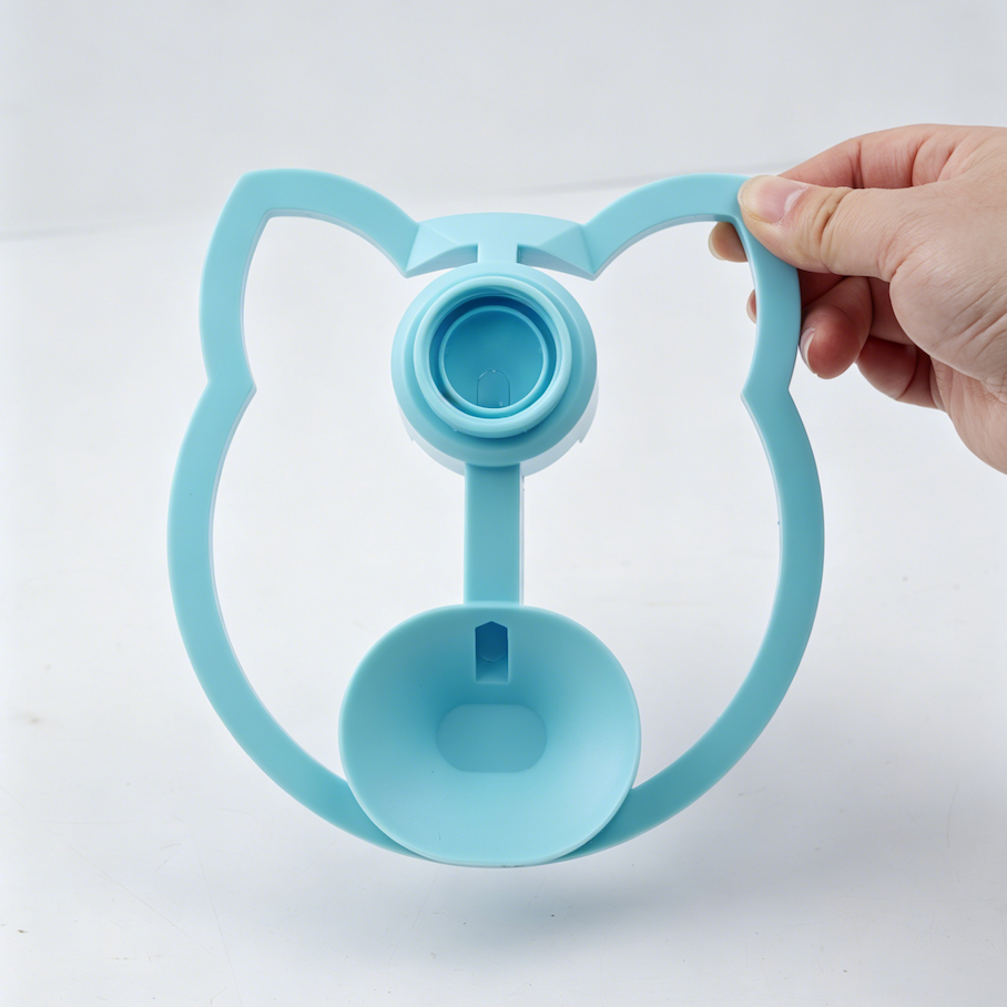 Cordless. No filters. Pet water fountain.